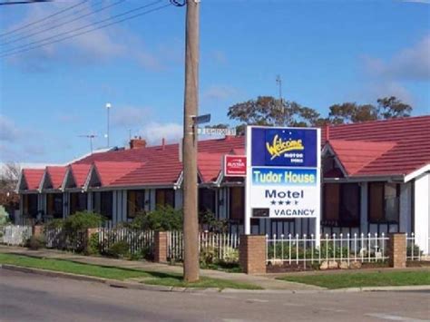 tudor house shepparton|tudor motel shepparton.